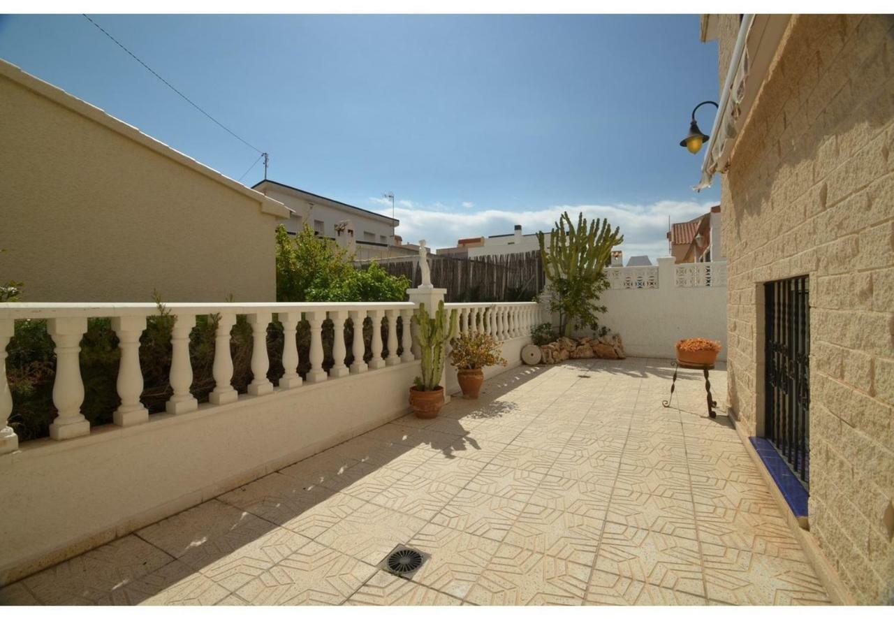 30 Beach House - Bbq & Terrace La Mata  Esterno foto