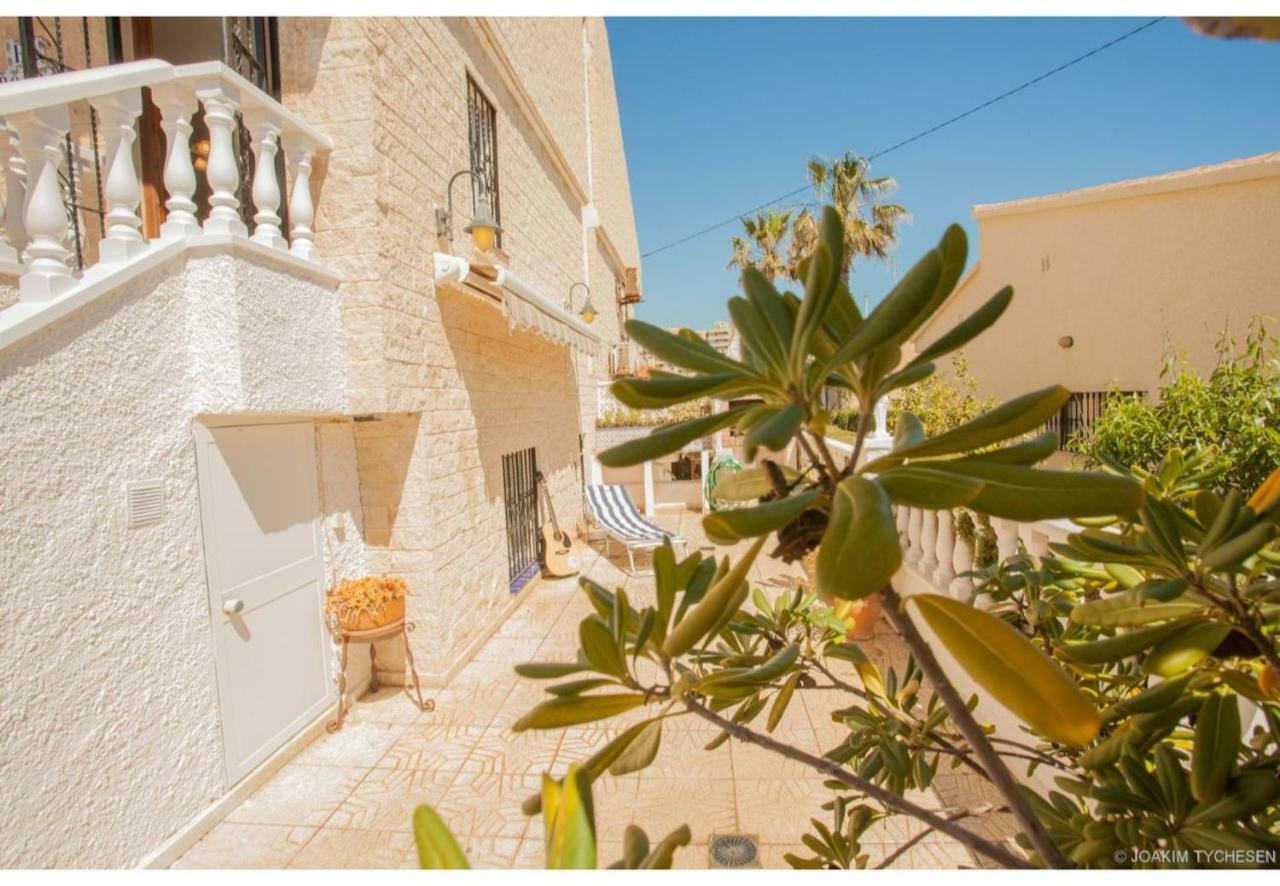 30 Beach House - Bbq & Terrace La Mata  Esterno foto