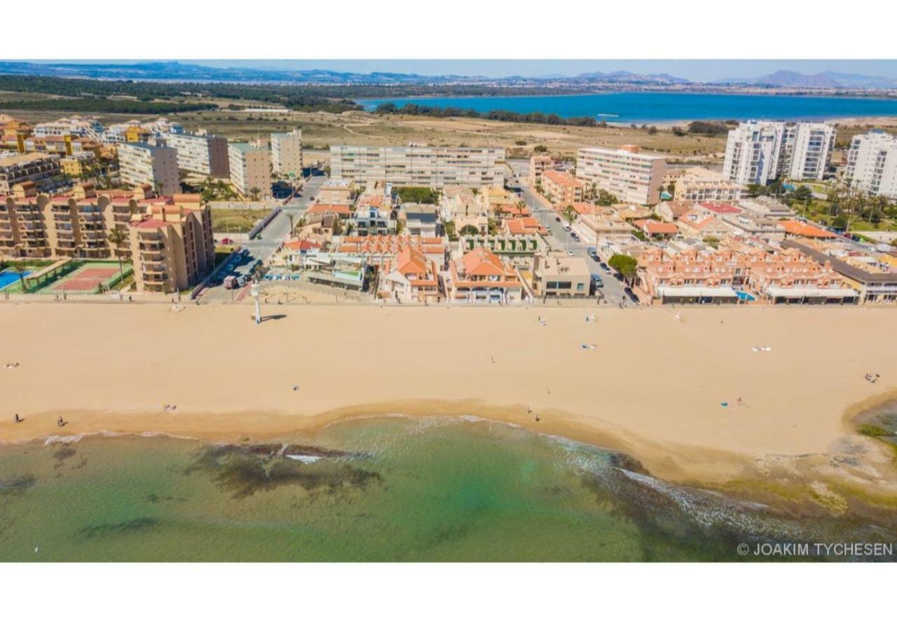 30 Beach House - Bbq & Terrace La Mata  Esterno foto