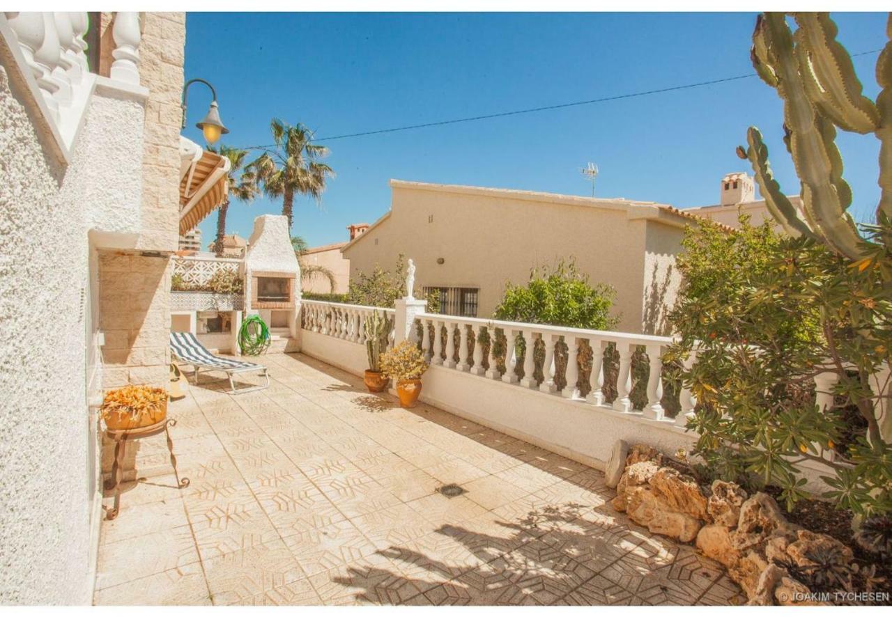 30 Beach House - Bbq & Terrace La Mata  Esterno foto
